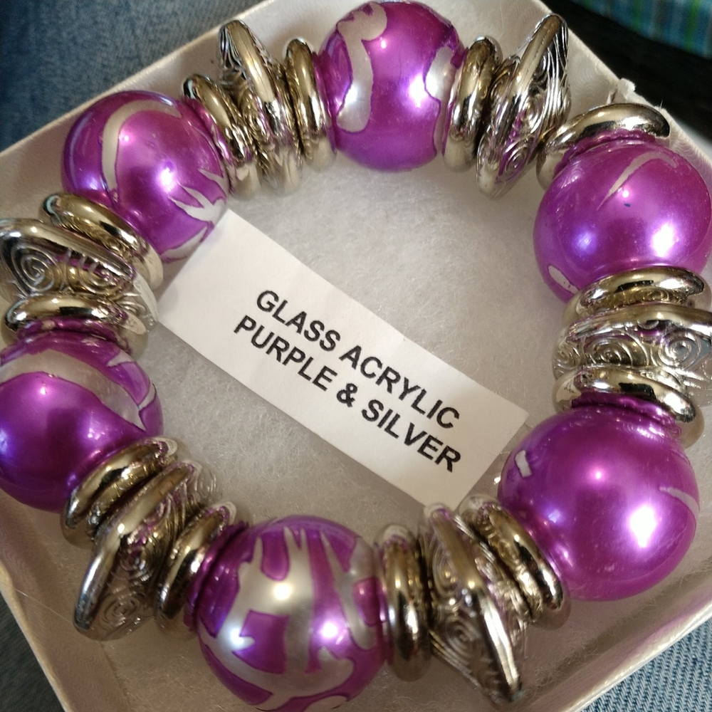 Chunky Bracelet Art Acrylic Beads Purple 💜NWT